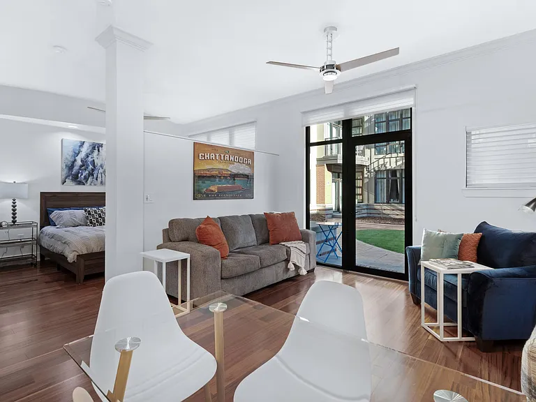 129 Walnut St #105 — Photo 11