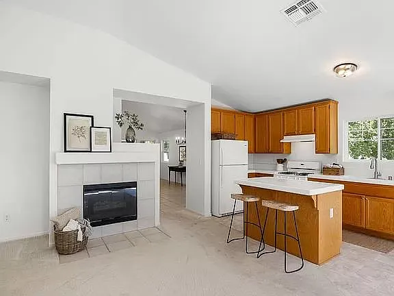 5476 Banderas Way — Photo 8