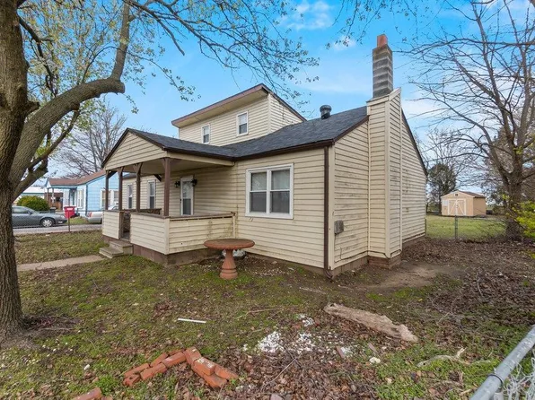 414 W North St, Sikeston, MO 63801