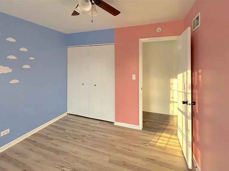 825 Benridge Ct — Photo 18