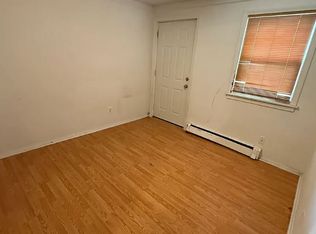 20 Orange St #5, Fall River, MA 02720