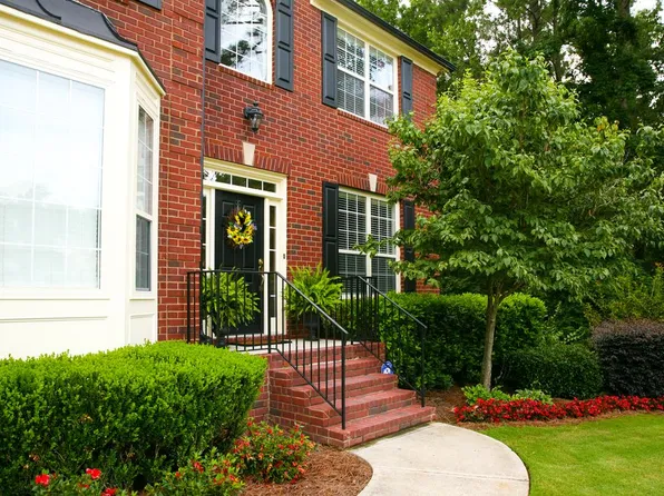 2582 Back Creek Chs, Dacula, GA 30019