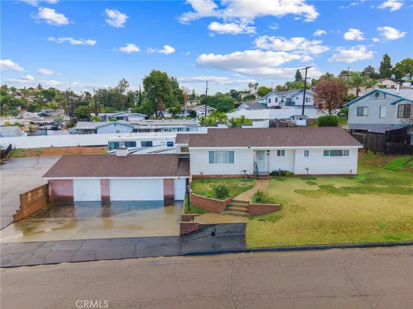 1735 Birdsong Pl, El Cajon, CA 92021