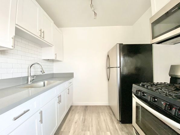 141 S Normandie Ave APT 24