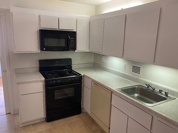 2nd image of 5500 Friendship Blvd APT 916N