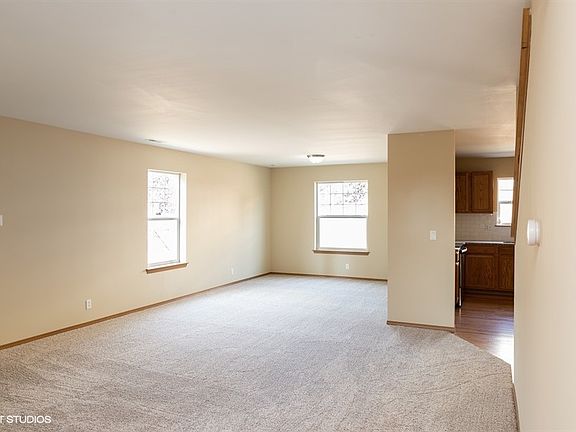 2nd image of 1703 202nd St E