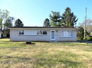 1054 Henn Ave, Ephrata, PA
