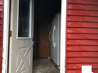 4521 E Wayne Ln, Parkersburg, IL 62452