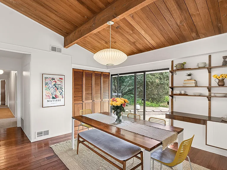 601 Country Club Dr — Photo 17