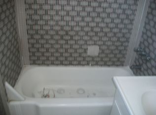 916 Raymond Ave APT 4, Long Beach, CA 90804
