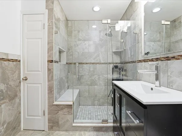 544 28th Street image 13 of 19