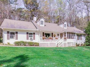 300 Oak Leaf Dr, Stockbridge, GA 30281