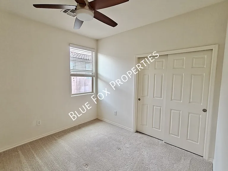 12163 N Meditation Dr — Photo 17