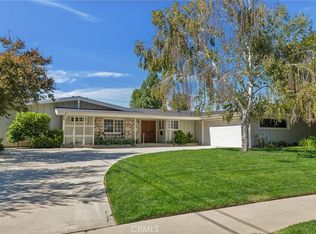 4851 Abbeyville Ave, Woodland Hills, CA 91364