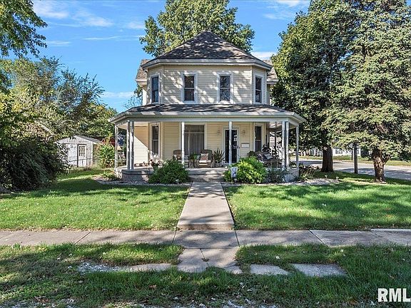 3rd image of 302 S 6th St