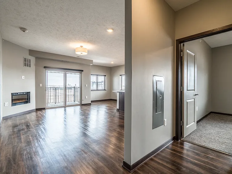 360 at Jordan West — Photo 161