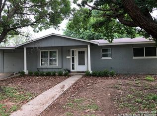 712 Colony Dr, Schertz, TX 78154