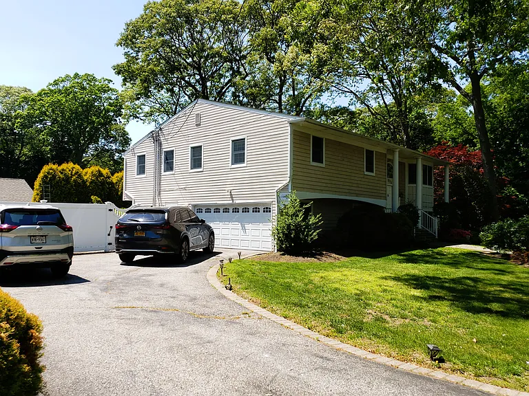 275 Evergreen Ave #1 — Photo 28
