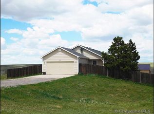 1850 Hummingbird Trl, Cheyenne, WY 82009