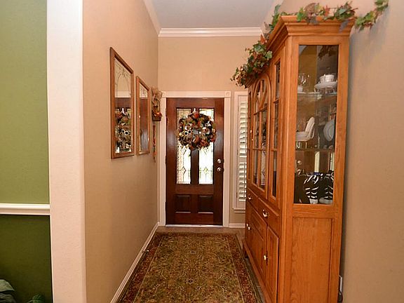 4th image of 2511 Firecrest Dr