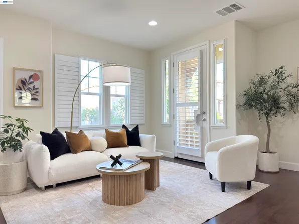 3662 Branding Iron Pl, Dublin, CA 94568