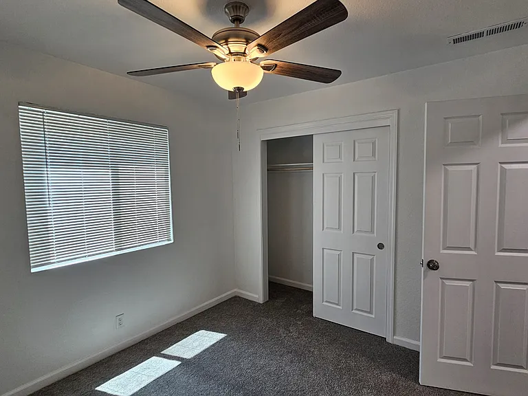 835 W 4th Ave #4 — Photo 10