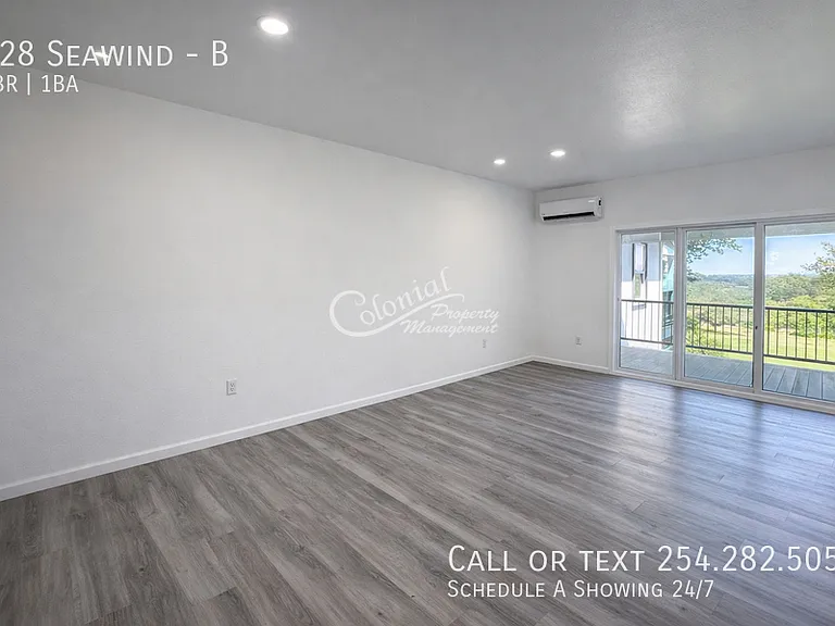 428 Seawind #B — Photo 3