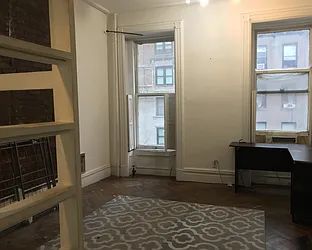 Rented by Triumph Property Group