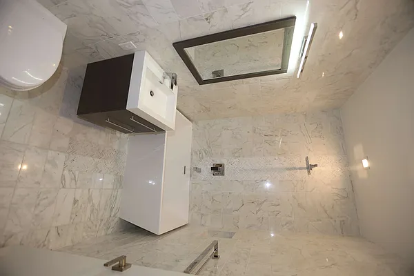 Sold by 1 Meridian Realty | media 6