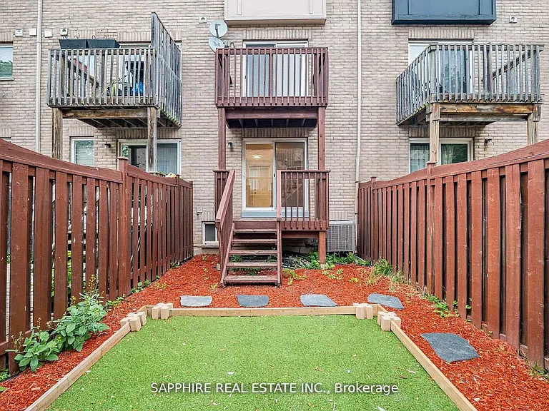 3255 Redpath Cir — Photo 43
