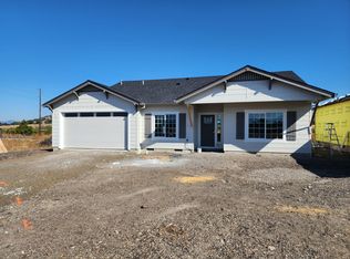 3733 Folium St, Medford, OR 97504