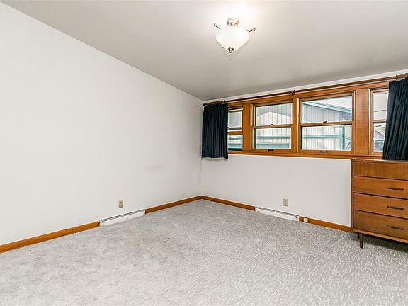 5th image of 4301 Northwood Dr NE