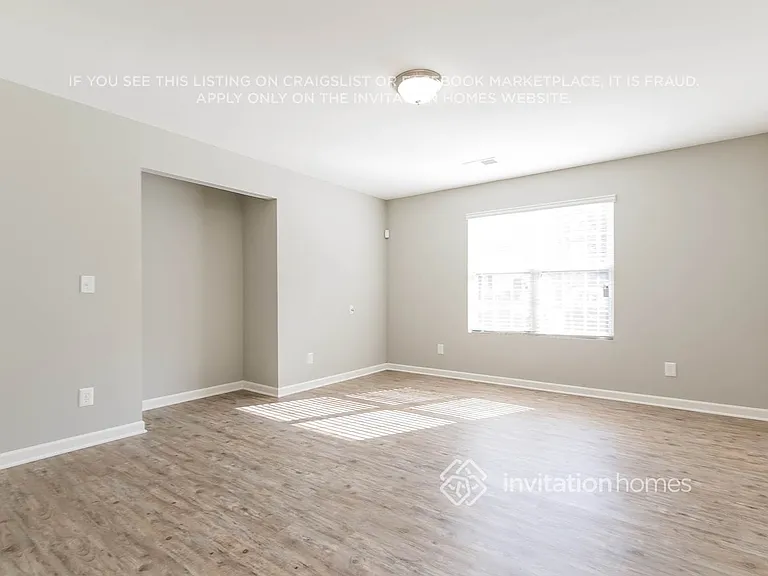4611 Orange Dr NW — Photo 5