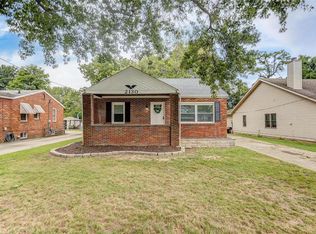 2130 State St, Alton, IL 62002