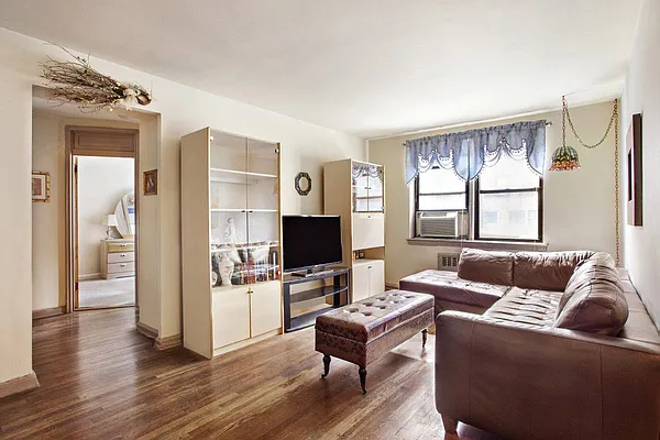 Sold by Keller Williams NYC | media 8