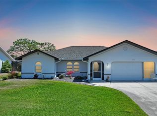 105 Bunker Rd, Rotonda West, FL 33947