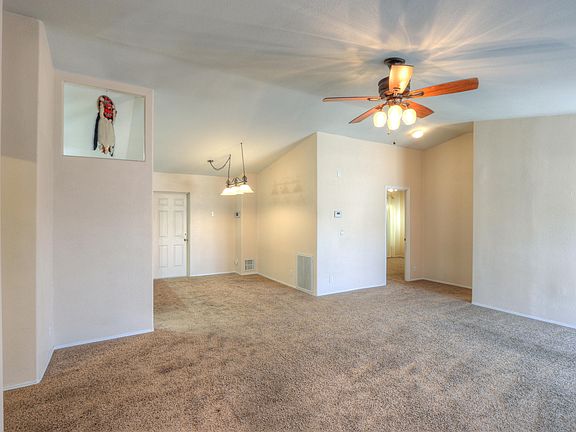4th image of 960 W Desert Sky Dr