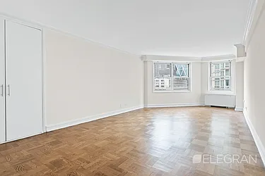 Rented by Elegran