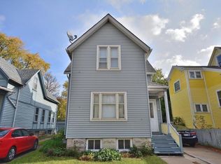 912 N 29th St, Milwaukee, WI 53208