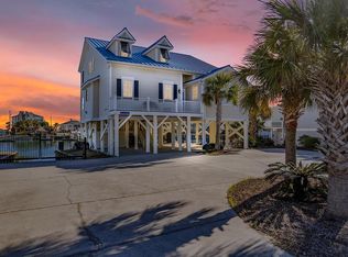 2252 Oyster Cv, Murrells Inlet, SC 29576
