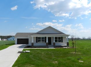 61 Flip Flop Cir, Four Oaks, NC 27524