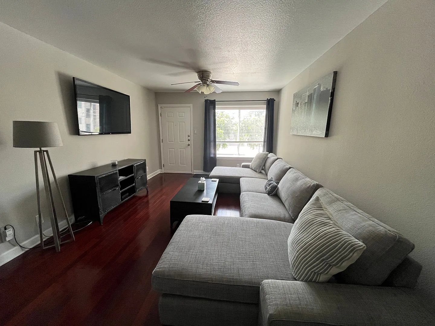 Live in the Heart of SoCo | Furnished Condo with Pool & Gym — Photo 2
