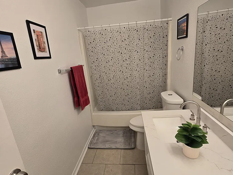 4111 Sunrise Terrace Dr — Photo 3