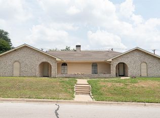 8300 El Retiro Rd, Fort Worth, TX 76116