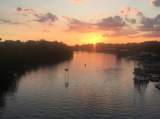 1609 Rives Ave SE, Steinhatchee, FL 32359