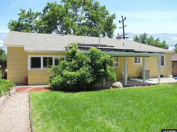 635 Hunter Lake Dr, Reno, NV 89509