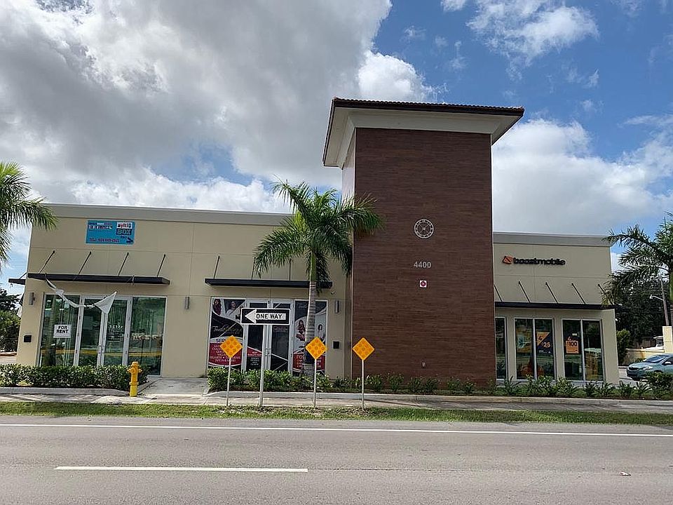 2nd image of 4400 W Hallandale Beach Blvd