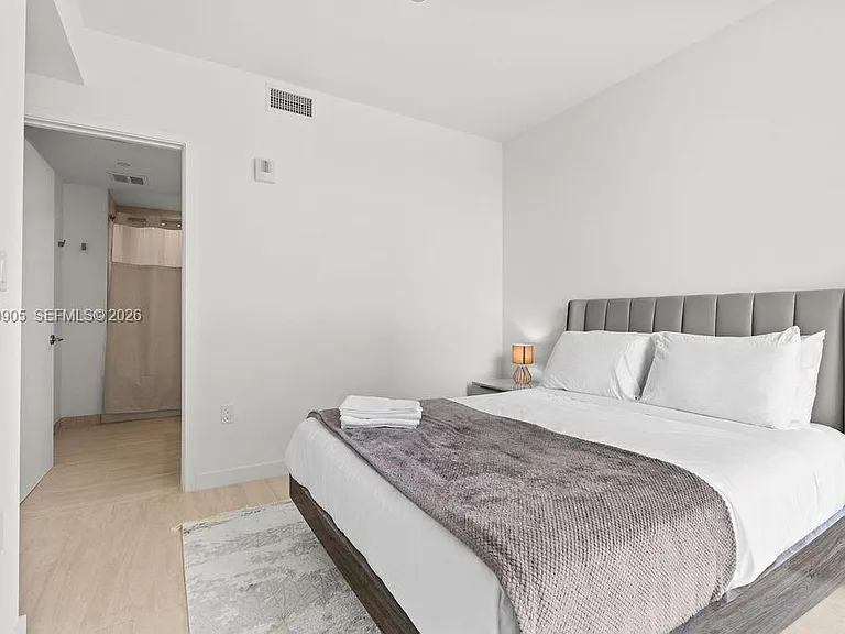 77 SE 5th St #1515 — Photo 20