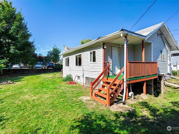 5th image of 7421 S Oakes Street