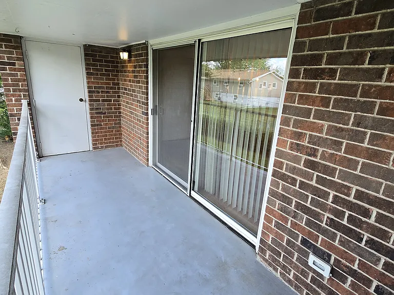 1104 Mercury Dr #2B — Photo 14